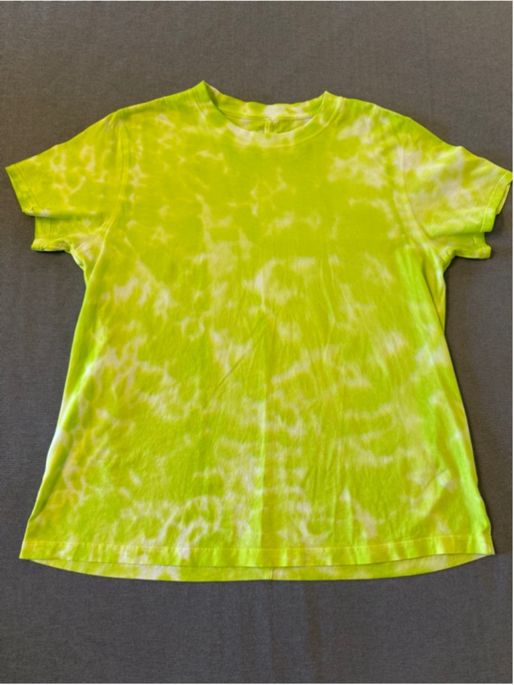 Lululemon All Yours Tee Marmoleado Tie Dye Electric Lime colorway Size Small (6) - Picture 7 of 8